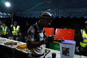 BIB: 
                            <button type="button" onclick="openModal(28154499)" class="btn btn-primary btn-sm float-right btn-popup" data-toggle="modal" data-target=".modal-high-quality">
                        <i class="fas fa-shopping-cart"></i> Add to Cart
                    </button>
                                            <button type="button" onclick="isThisMe(28154499, true)" class="btn btn-success btn-sm float-right btn-popup btn-isme hidden" data-toggle="tooltip" data-placement="bottom" title="นี่คือรูปของคุณใช่ไหม คลิกที่นี่เพื่อเอาเข้าอัลบั้ม">
                        <i class="fas fa-plus"></i> Add to album
                    </button>
                    <button type="button" onclick="isThisMe(28154499, false)" class="btn btn-warning btn-sm float-right btn-popup btn-isnotme hidden">
                        <i class="fas fa-ban"></i> Remove from album
                    </button>